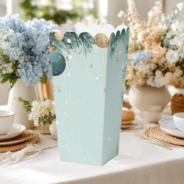 Christmas trees and toys favor boxes (Creator Uploaded)