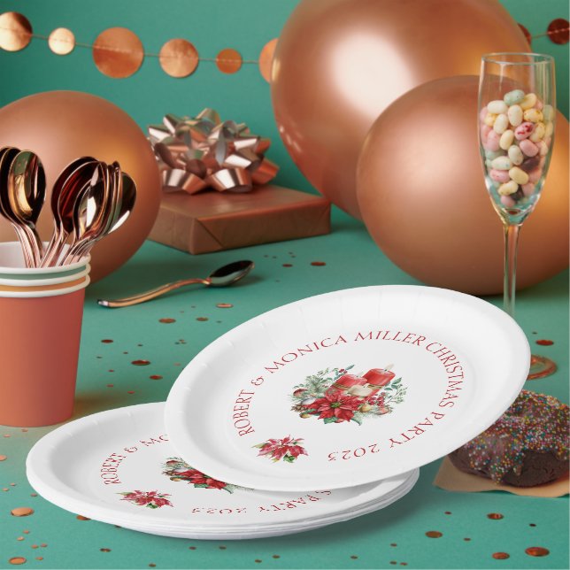 Christmas vibe flowers & red candles bouquet paper plates (Multi)