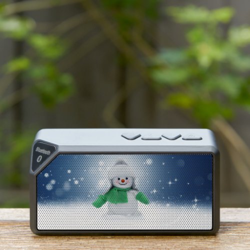 Christmas winter snowman SlipperyJoe green scarf g Bluetooth Speaker