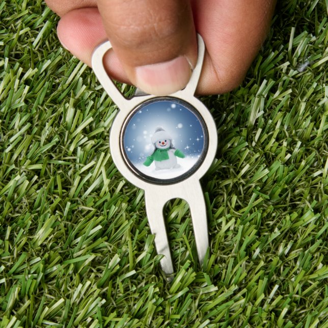 Christmas winter snowman SlipperyJoe green scarf m Divot Tool (Insitu 1)