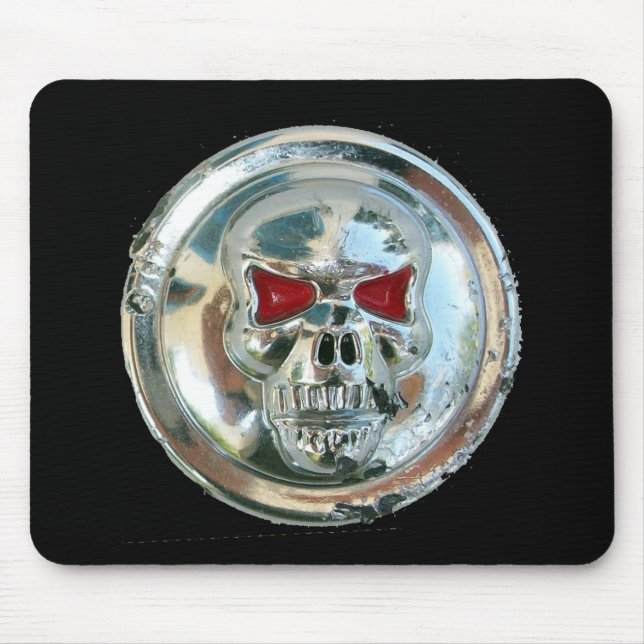 CHROME SKULL MOUSE PAD (Front)