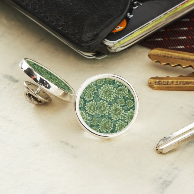 Chrysanthemum green flower pattern lapel pin (In Situ)