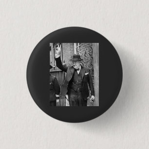 CHURCHILL V SIGN. BUTTON