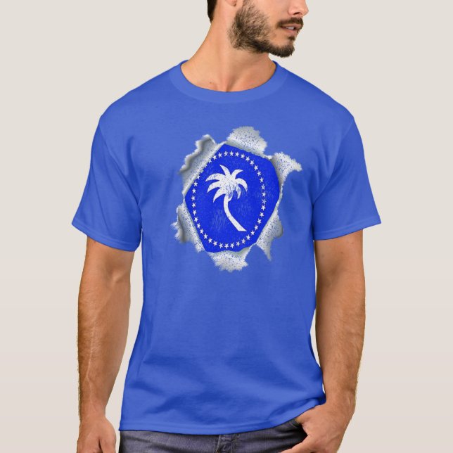 Chuukese at heart T-Shirt (Front)