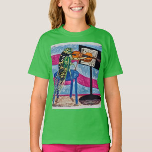 Cicada Cassandra Plays The Violin 🎻 T-Shirt