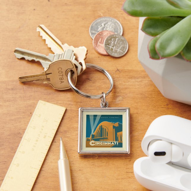 Cincinnati, Ohio | Historic Union Terminal Keychain (Desk)