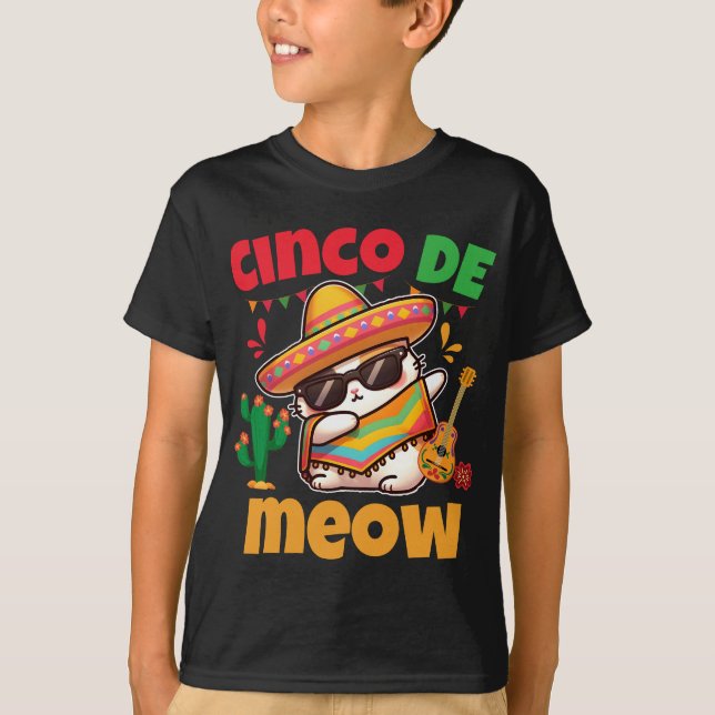 Cinco De Meow Dabbing Cat Lover Mexican Fiesta T-Shirt (Front)