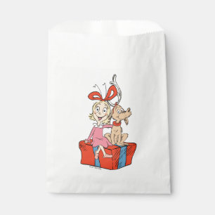 Cindy Lou Who and Max on a Present Favor Bag