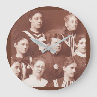 circa 1905 women’s choir large clock