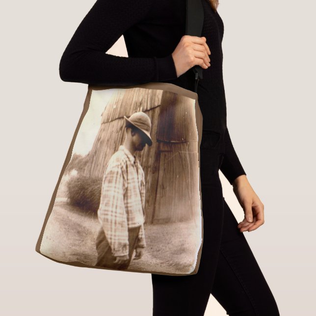 circa 1920 bashful Harry print Crossbody Bag (Close Up)