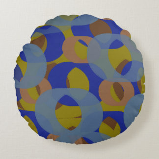 Circle links round pillow