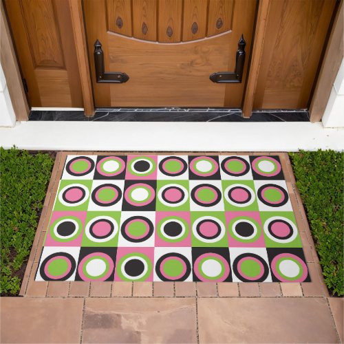Circle Pattern Retro Pink Green Black White Doormat
