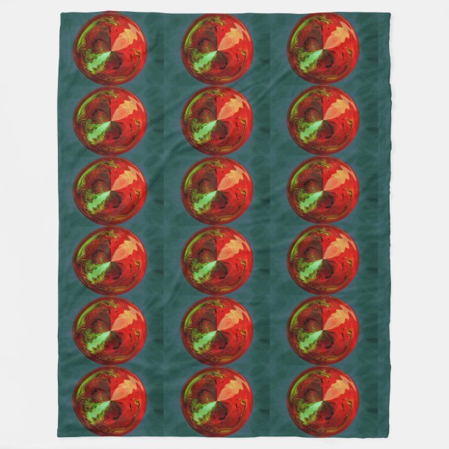 CIRCLE RED  FLEECE BLANKET (Front)