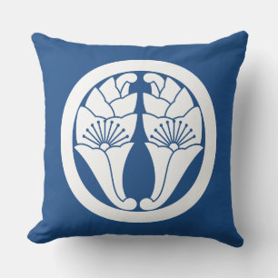 Circle with Embracing Flower Apricot Leaf Throw Pillow
