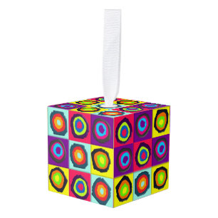 circles pattern   cube ornament