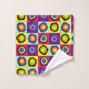 circles pattern wash cloth