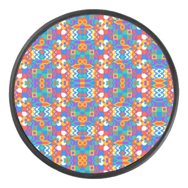 Circular decorative object with a vibrant hockey puck (Front)