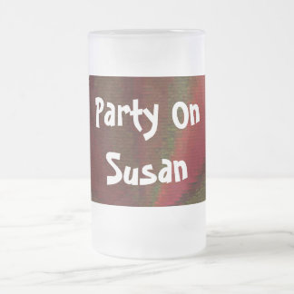 Circular Gradient Patchwork Red to Green Frosted Glass Beer Mug