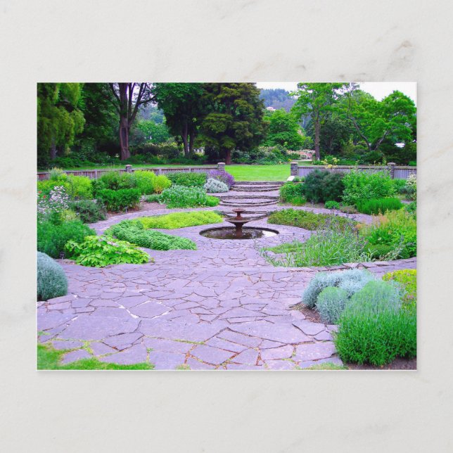 Circular Herb Garden with Fountain, Dunedin, NZ Postcard (Front)