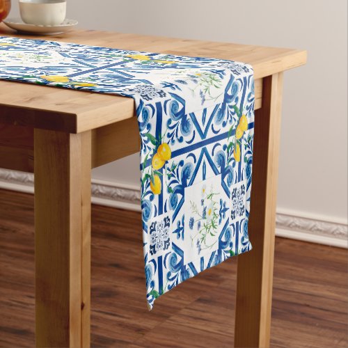 Citruslemonsmediterranean  short table runner