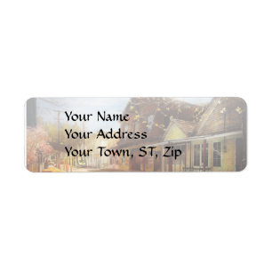 City - California - The town of Downieville 1933 Label