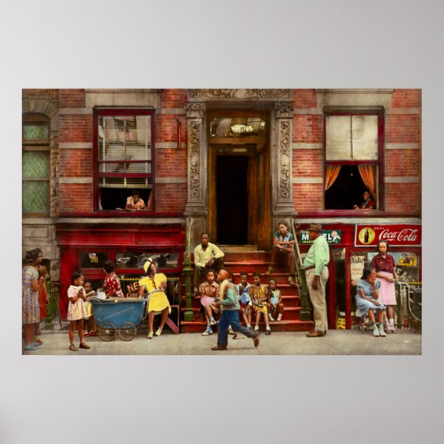 City - Harlem NY - Stoop life 1935 Poster (Front)