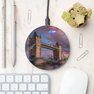City & personalize logo   wireless charger 