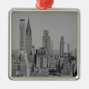 City skyline metal ornament