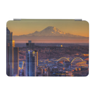 Cityscape view of Seattle downtown, football iPad Mini Cover