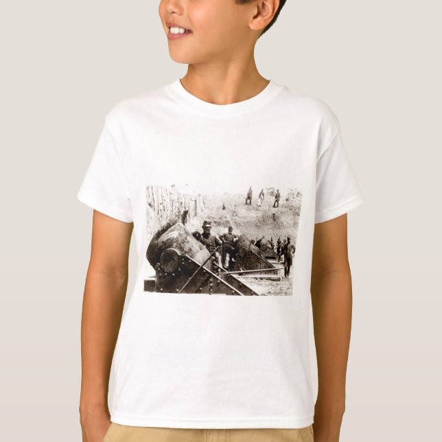 Civil War Mortar battery at Yorktown T-Shirt (Front)