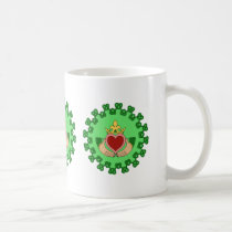 Claddagh and Green Knotwork