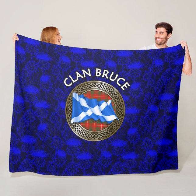 Clan Bruce Tartan Knot & Flag Fleece Blanket (In Situ)