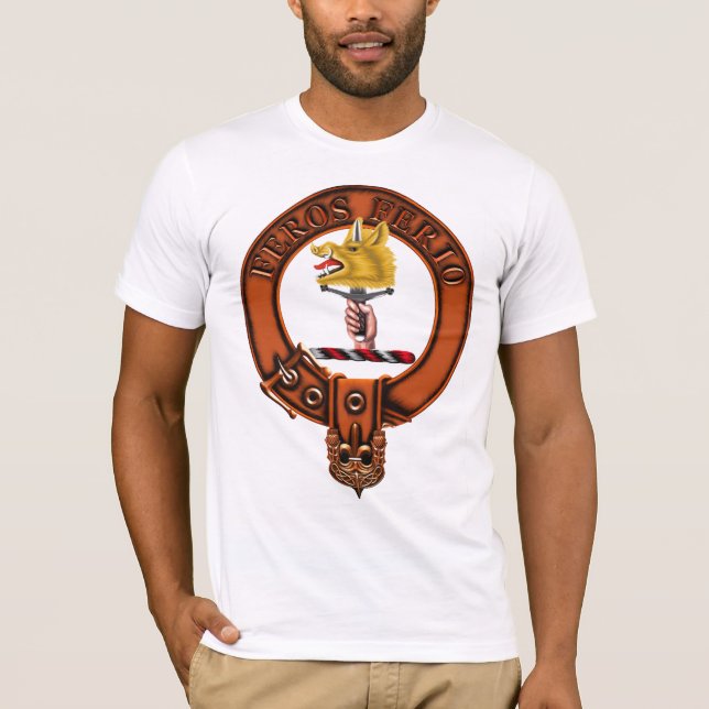 Clan Chisholm Family Crest and Targe T-Shirt (Front)