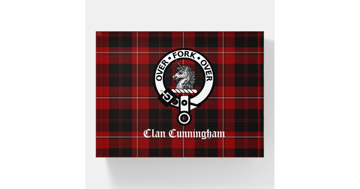 Cunningham Hunting Modern Tartan Crest House Flag