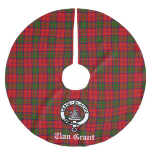 Clan Grant Crest Badge and Tartan Customizable Brushed Polyester Tree Skirt