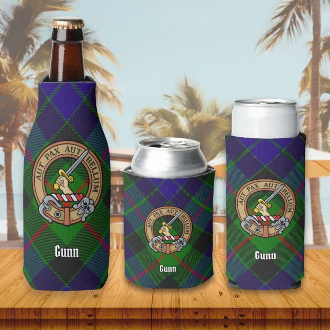 Clan Gunn Crest Bottle Cooler (Creator Uploaded)