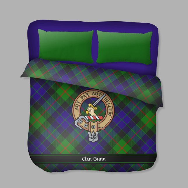 Clan Gunn Crest Duvet Cover (Creator Uploaded)