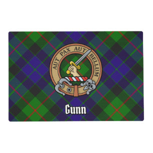 Clan Gunn Crest over Tartan Placemat