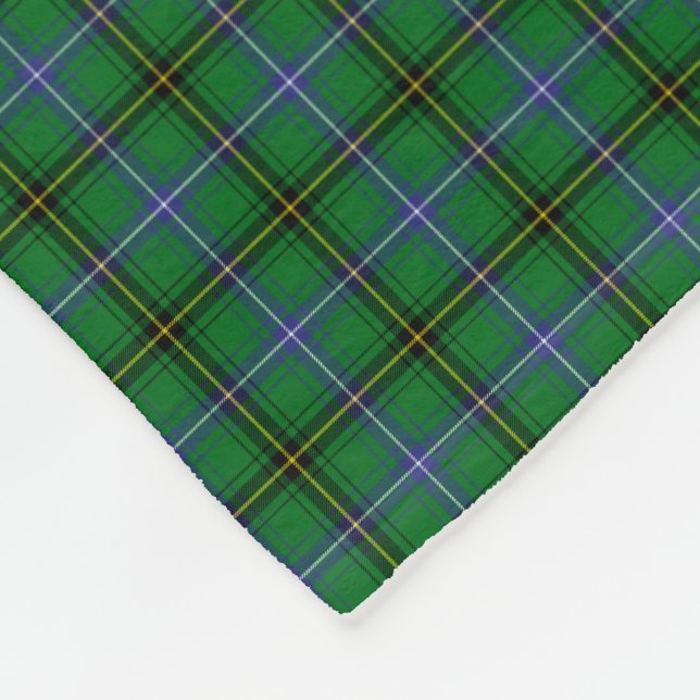 Clan Henderson Tartan Fleece Blanket (Corner)