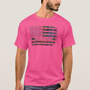 Clan MacKinlay Scottish tartan US flag kilt Scotla T-Shirt