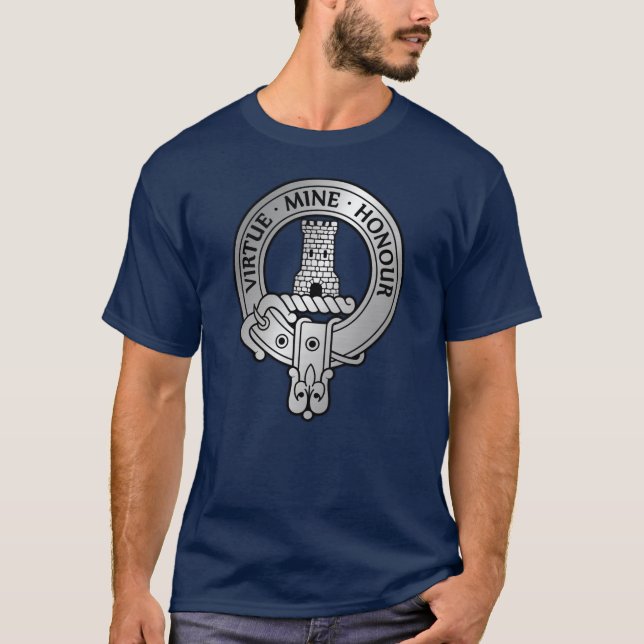 Clan MacLean Crest  T-Shirt (Front)
