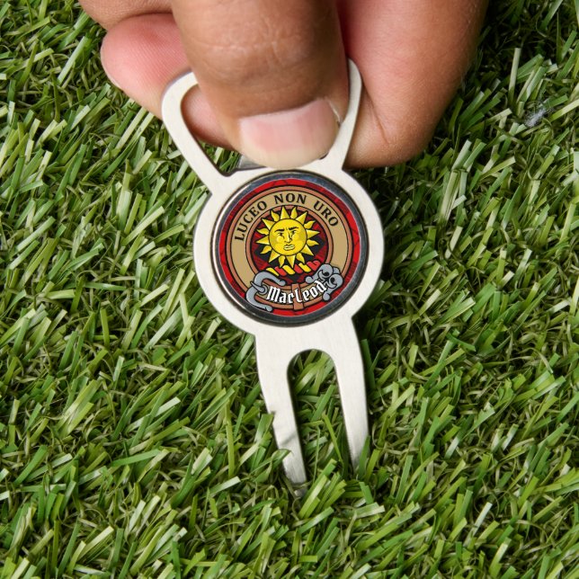 Clan MacLeod of Raasay Crest over Tartan Divot Tool (Insitu 1)