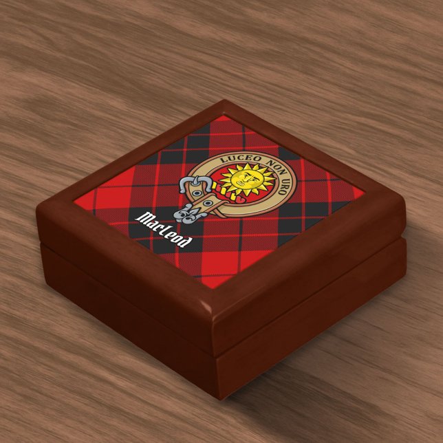 Clan MacLeod of Raasay Crest over Tartan Gift Box (Creator Uploaded)