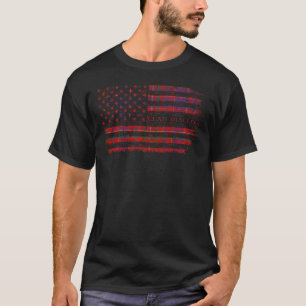 Clan MacLeod Red Scottish tartan US flag kilt Scot T-Shirt