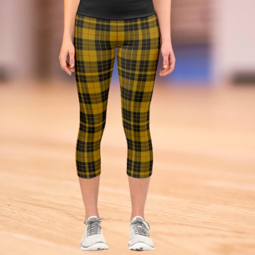 Clan MacLeod Tartan Plaid Capri Leggings