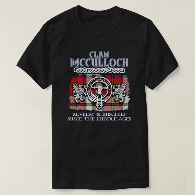 Clan McCulloch crest Scottish clans Scottish surna T-Shirt (Design Front)