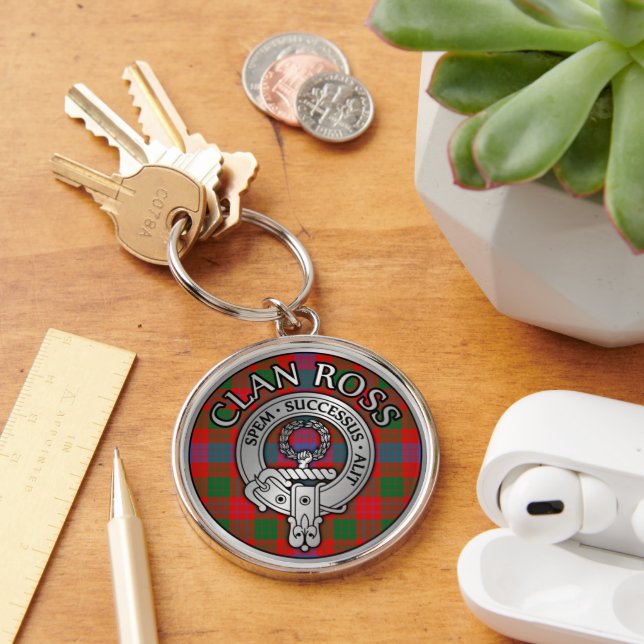 Clan Ross Crest & Tartan Knot Keychain (Desk)