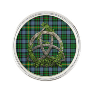 Clan Smith Tartan Celtic Trinity Pin