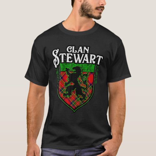 Clan Stewart Surname Scottish Tartan Lion Rampant T_Shirt