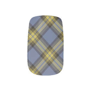 Clara Plaid Minx Nail Art